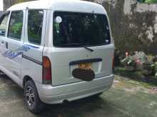 Daihatsu Hijet 2000 Van