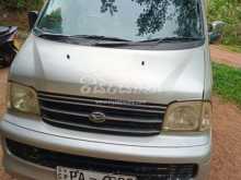 Daihatsu Hijet 2000 Van