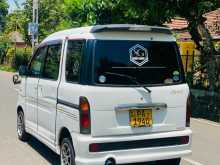 https://riyasewana.com/uploads/daihatsu-hijet-2001-1521261912994.jpg