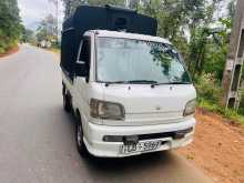 https://riyasewana.com/uploads/daihatsu-hijet-2001-178271812194.jpg