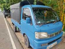 https://riyasewana.com/uploads/daihatsu-hijet-2002-1716544512392.jpg