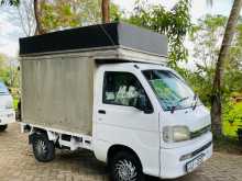 https://riyasewana.com/uploads/daihatsu-hijet-2002-1816153112584.jpg