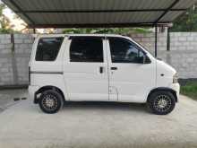 Daihatsu Hijet 2004 Van