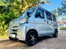 Daihatsu Hijet 2007 Van