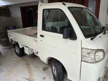 https://riyasewana.com/uploads/daihatsu-hijet-2007-611173312823.jpg