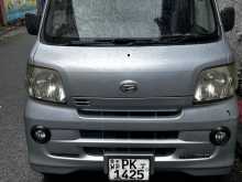 Daihatsu Hijet 2016 Van
