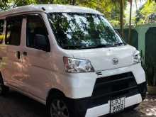 Daihatsu Hijet 2018 Van