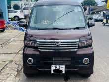 Daihatsu Hijet 2019 Van