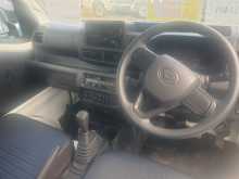 https://riyasewana.com/uploads/daihatsu-hijet-2024-1011172112712.jpg