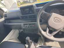 https://riyasewana.com/uploads/daihatsu-hijet-2024-38404412392.jpg