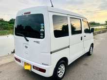 https://riyasewana.com/uploads/daihatsu-hijet-21937214443.jpg