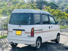 Daihatsu Hijet 2004 Van