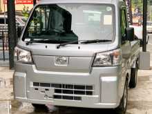 https://riyasewana.com/uploads/daihatsu-hijet-8122932583.jpg