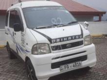 Daihatsu Hijet 2001 Van