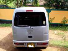 https://riyasewana.com/uploads/daihatsu-hijet-crouse-2007-1310401212763.jpg