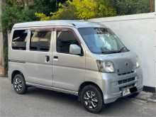 Daihatsu Hijet Cruze 2011 Van