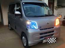 Daihatsu Hijet Cruze 2011 Van
