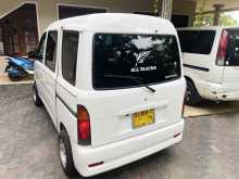 Daihatsu Hijet High Roof 1999 Van