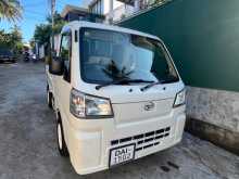 Daihatsu Hijet 2024 Van
