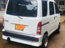 Daihatsu Hijet S200 2005 Van