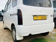 https://riyasewana.com/uploads/daihatsu-hijet-s200-24644046595.jpg