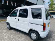 https://riyasewana.com/uploads/daihatsu-hijey-2000-1413453112883.jpg