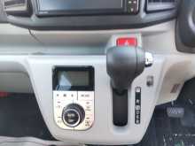 https://riyasewana.com/uploads/daihatsu-mira-1295003924.jpg