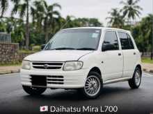 Daihatsu Mira 2000 Car