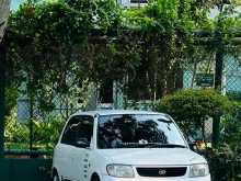 Daihatsu Mira 2001 Car