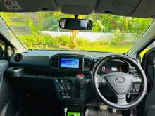 https://riyasewana.com/uploads/daihatsu-mira-2017-2314562212142.jpg
