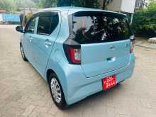 https://riyasewana.com/uploads/daihatsu-mira-2023-1920094512583.jpg