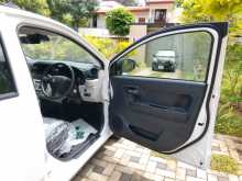 https://riyasewana.com/uploads/daihatsu-mira-2024-223151212974.jpg
