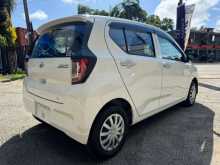 https://riyasewana.com/uploads/daihatsu-mira-241315544022.jpg
