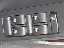 https://riyasewana.com/uploads/daihatsu-mira-es-10953346334.jpg