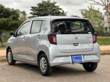 https://riyasewana.com/uploads/daihatsu-mira-es-16185403744.jpg