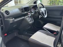 https://riyasewana.com/uploads/daihatsu-mira-es-1816182517794.jpg