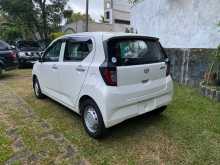 https://riyasewana.com/uploads/daihatsu-mira-es-2023-210160812873.jpg