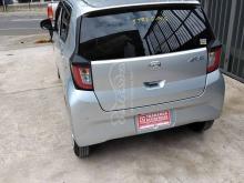 https://riyasewana.com/uploads/daihatsu-mira-es-2023-21934391210492.jpg