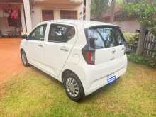 https://riyasewana.com/uploads/daihatsu-mira-es-2023-239542112262.jpg