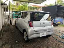 https://riyasewana.com/uploads/daihatsu-mira-es-2023-2811304012582.jpg