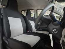 https://riyasewana.com/uploads/daihatsu-mira-es-2024-1811555212194.jpg