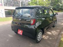 https://riyasewana.com/uploads/daihatsu-mira-es-241400576865.jpg