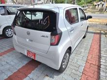 https://riyasewana.com/uploads/daihatsu-mira-es-251003526924.jpg