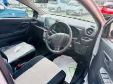 https://riyasewana.com/uploads/daihatsu-mira-es-8114810524.jpg