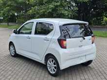 https://riyasewana.com/uploads/daihatsu-mira-g-15735324163.jpg