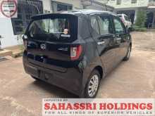 https://riyasewana.com/uploads/daihatsu-mira-l-1231702815.jpg