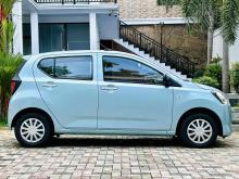 https://riyasewana.com/uploads/daihatsu-mira-l-2017034824055.jpg