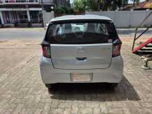https://riyasewana.com/uploads/daihatsu-mira-l-301434394232.jpg