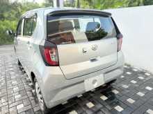https://riyasewana.com/uploads/daihatsu-mira-safety-2023-107134212162.jpg