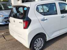 https://riyasewana.com/uploads/daihatsu-mira-safety-221729424332.jpg